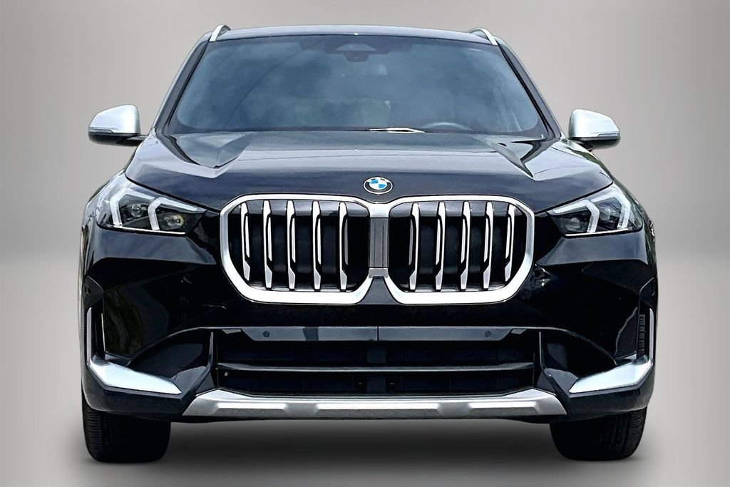 Certified 2023 BMW X1 xDrive28i w/ Convenience Package AWD/4WD image 3