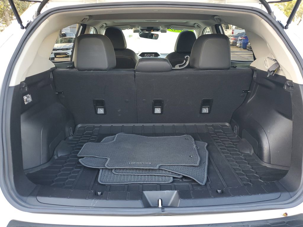 Used 2020 Subaru Crosstrek 2.0i Limited w/ Moonroof Package w/Navigation image 8