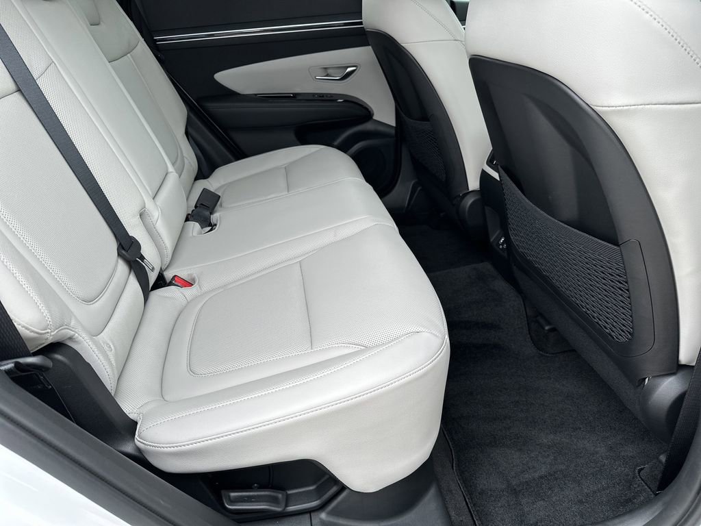 Used 2024 Hyundai Tucson Limited image 36