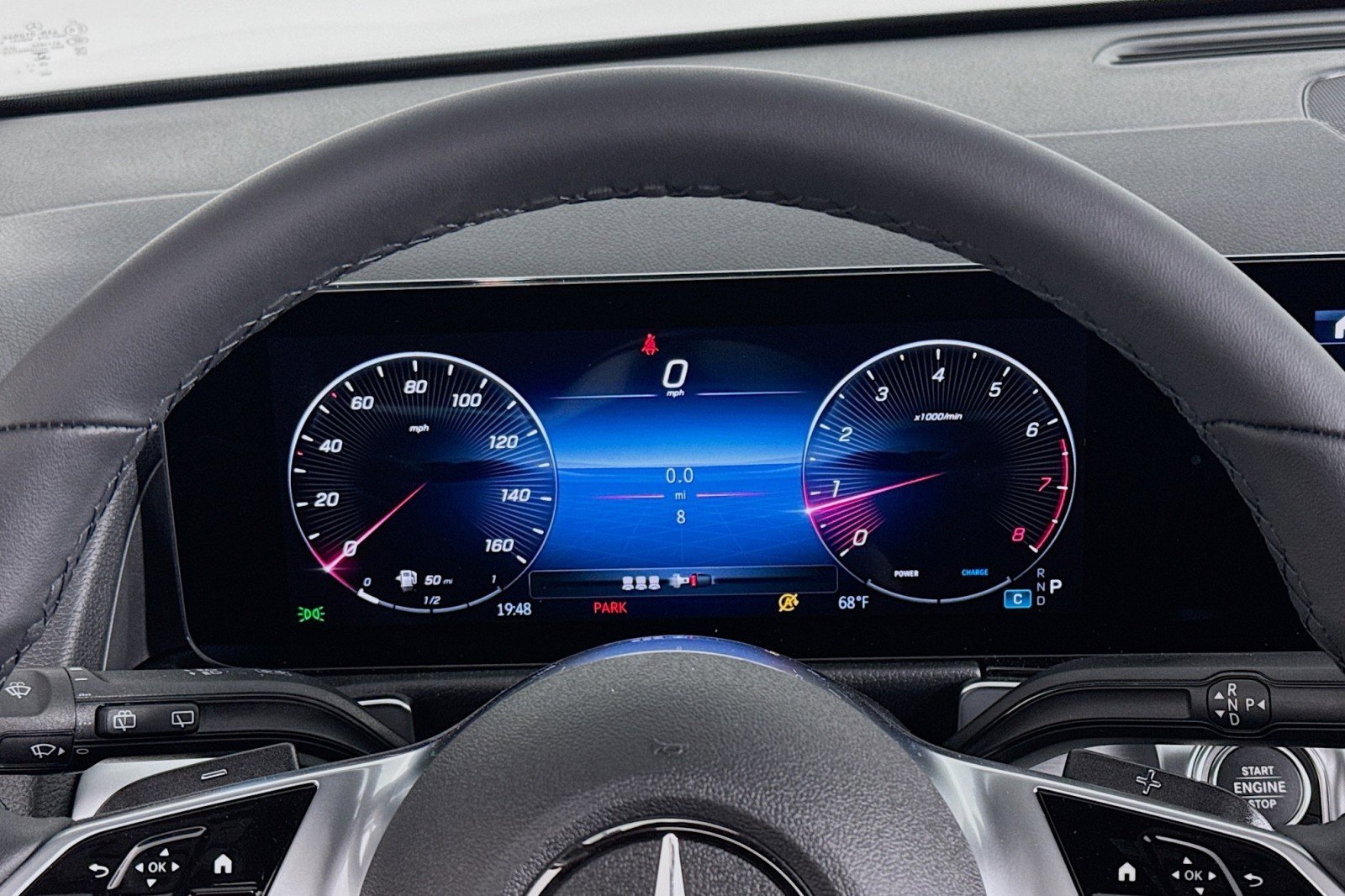 New 2026 Mercedes-Benz GLB 250 image 18