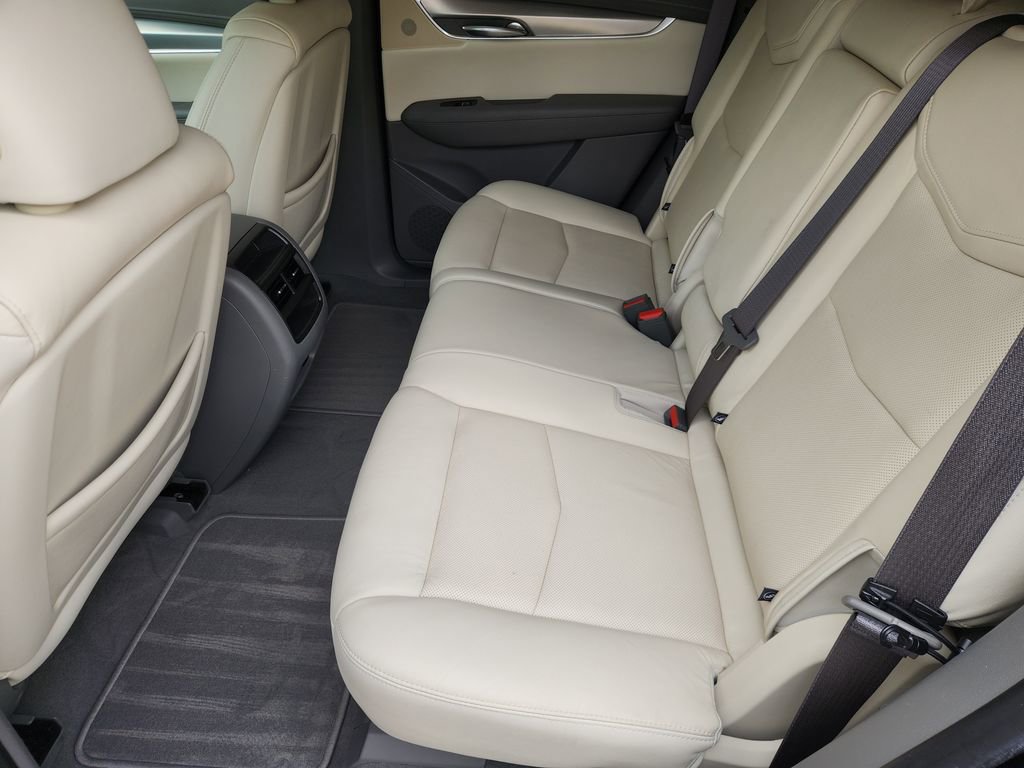 Used 2019 Cadillac XT5 Luxury image 31