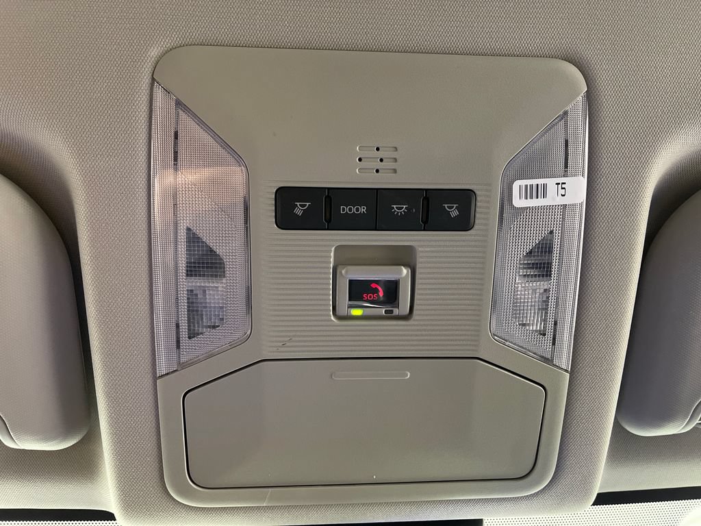 Certified 2024 Toyota RAV4 LE AWD/4WD image 29