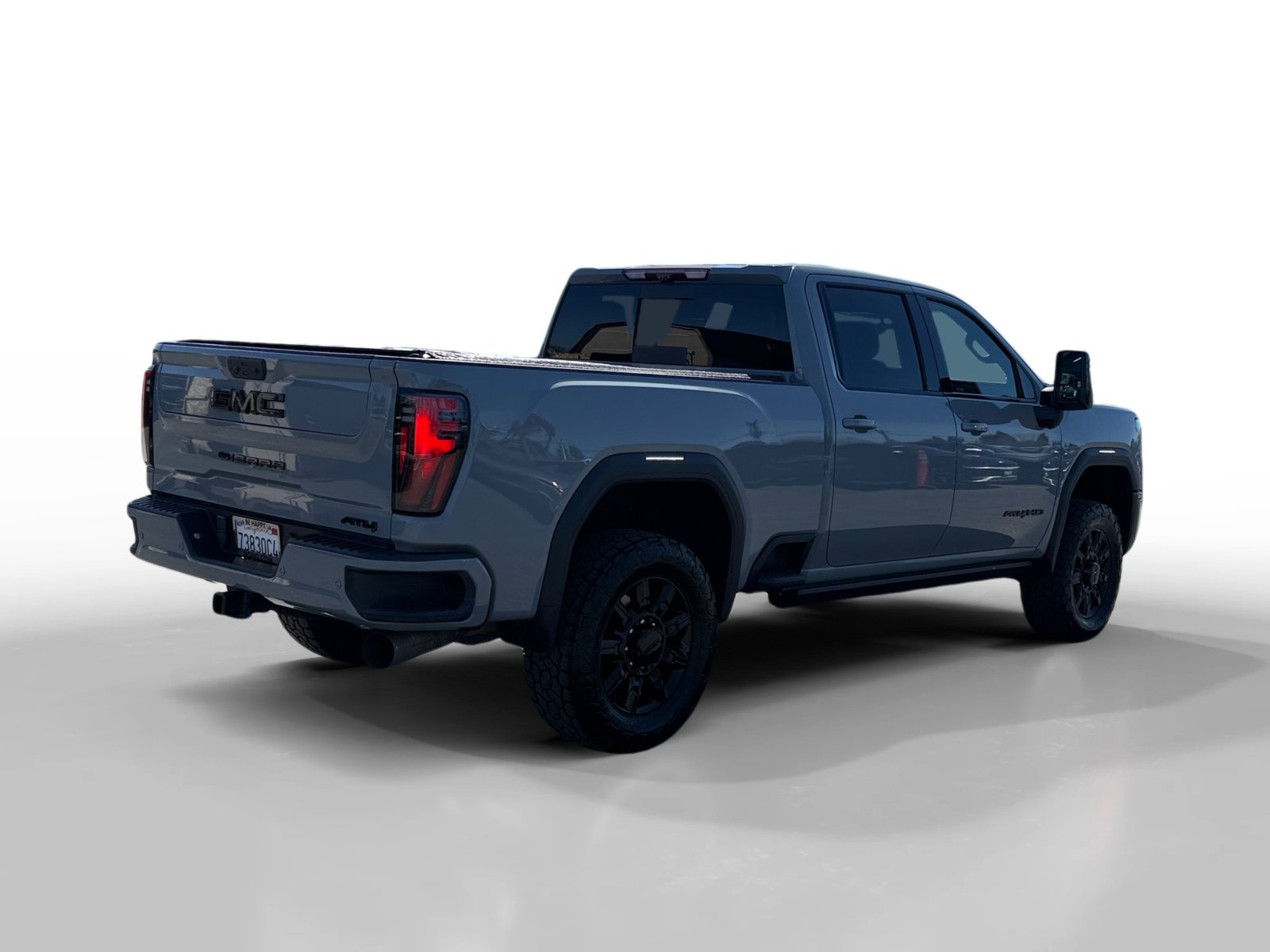 Used 2025 GMC Sierra 2500 AT4 w/ AT4 Premium Plus Package image 5