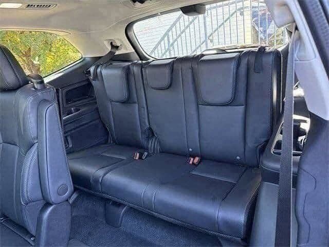 New 2025 Subaru Ascent Touring w/ Popular Package #1 image 17