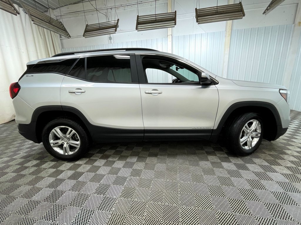 Certified 2022 GMC Terrain SLE w/ Driver Convenience Package image 19