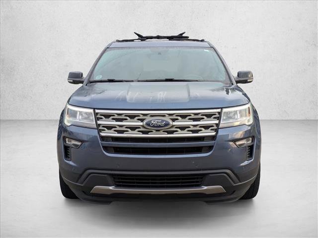 Used 2018 Ford Explorer XLT w/ Equipment Group 202A AWD/4WD image 2