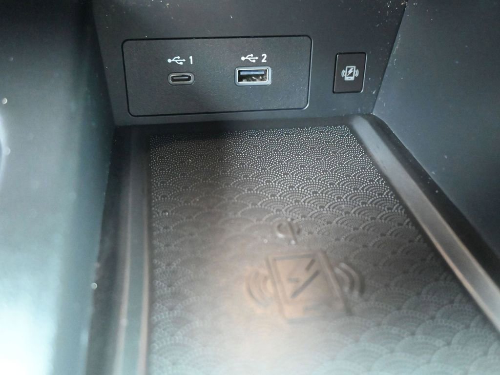 Used 2023 INFINITI QX60 Luxe FWD image 15