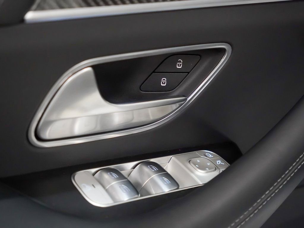 Used 2023 Mercedes-Benz GLS 63 AMG 4MATIC image 24