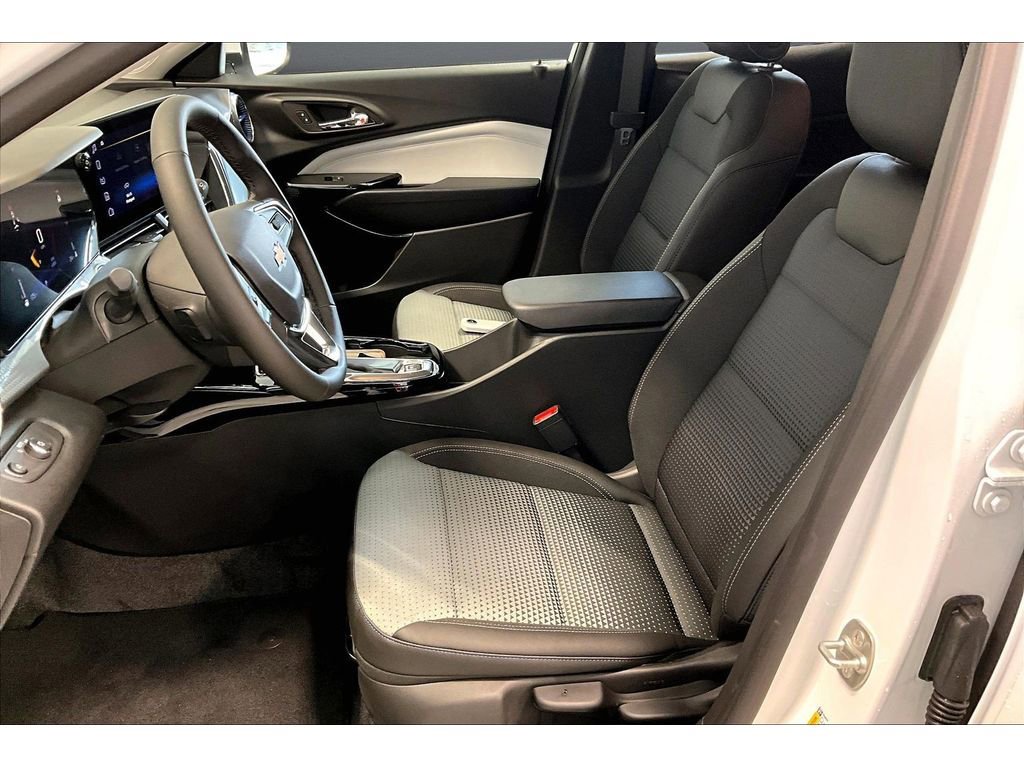 New 2026 Chevrolet Trax LT image 10
