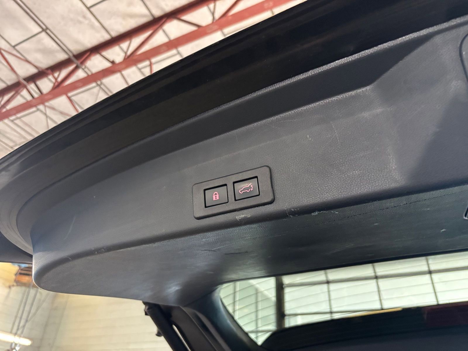 Used 2021 Subaru Ascent Premium w/ Convenience Package image 24