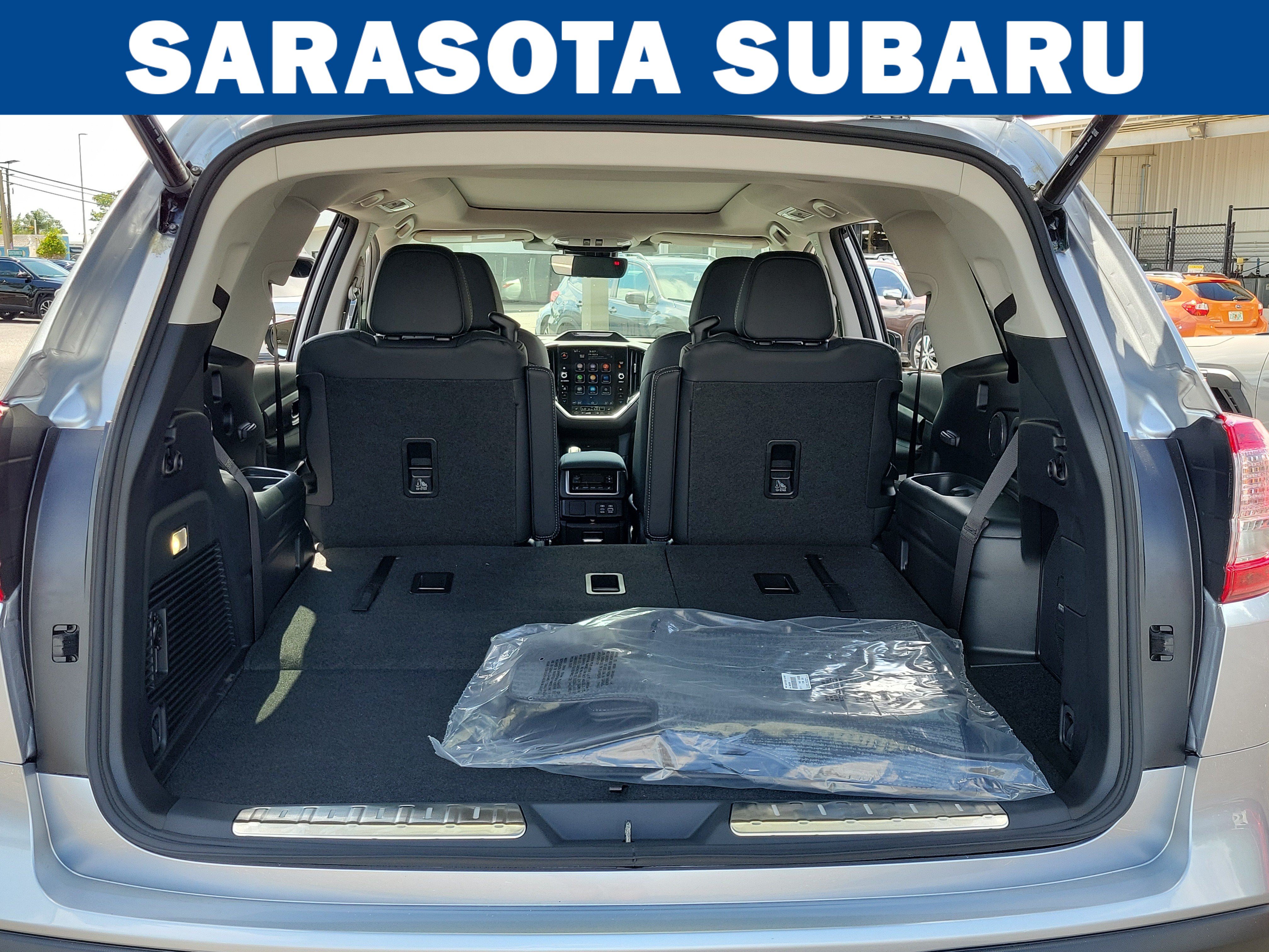 New 2026 Subaru Ascent Limited AWD/4WD image 10