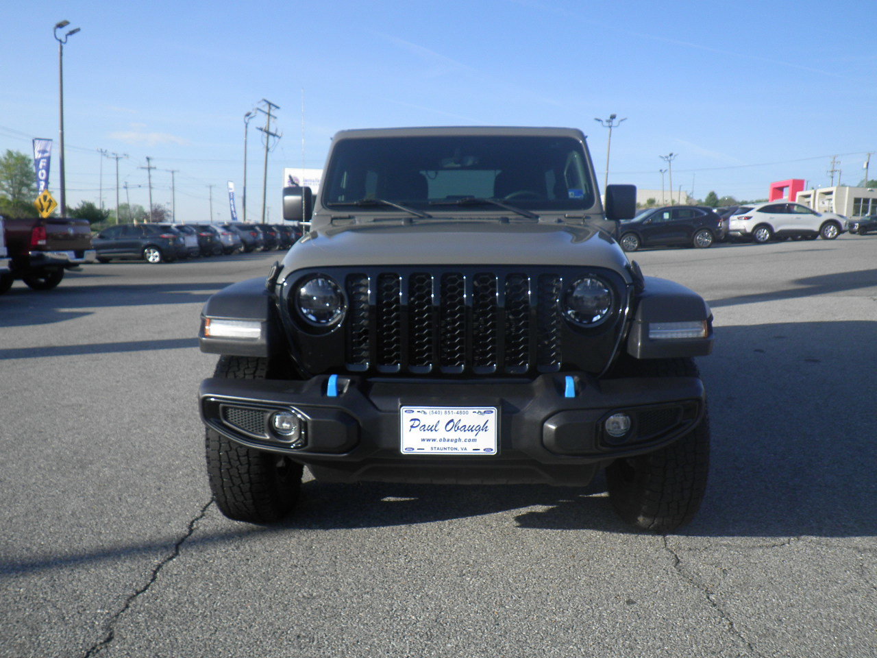 Used 2023 Jeep Wrangler Unlimited w/ Sun & Screen Package AWD/4WD image 2