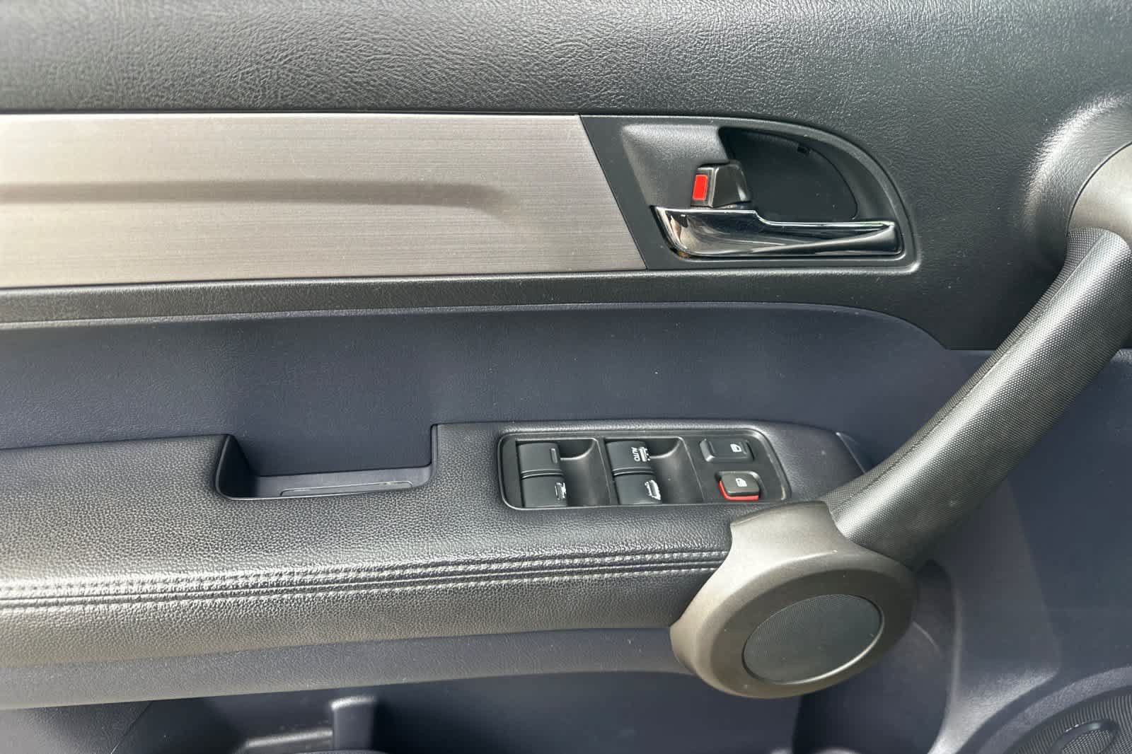 Used 2011 Honda CR-V EX-L image 12