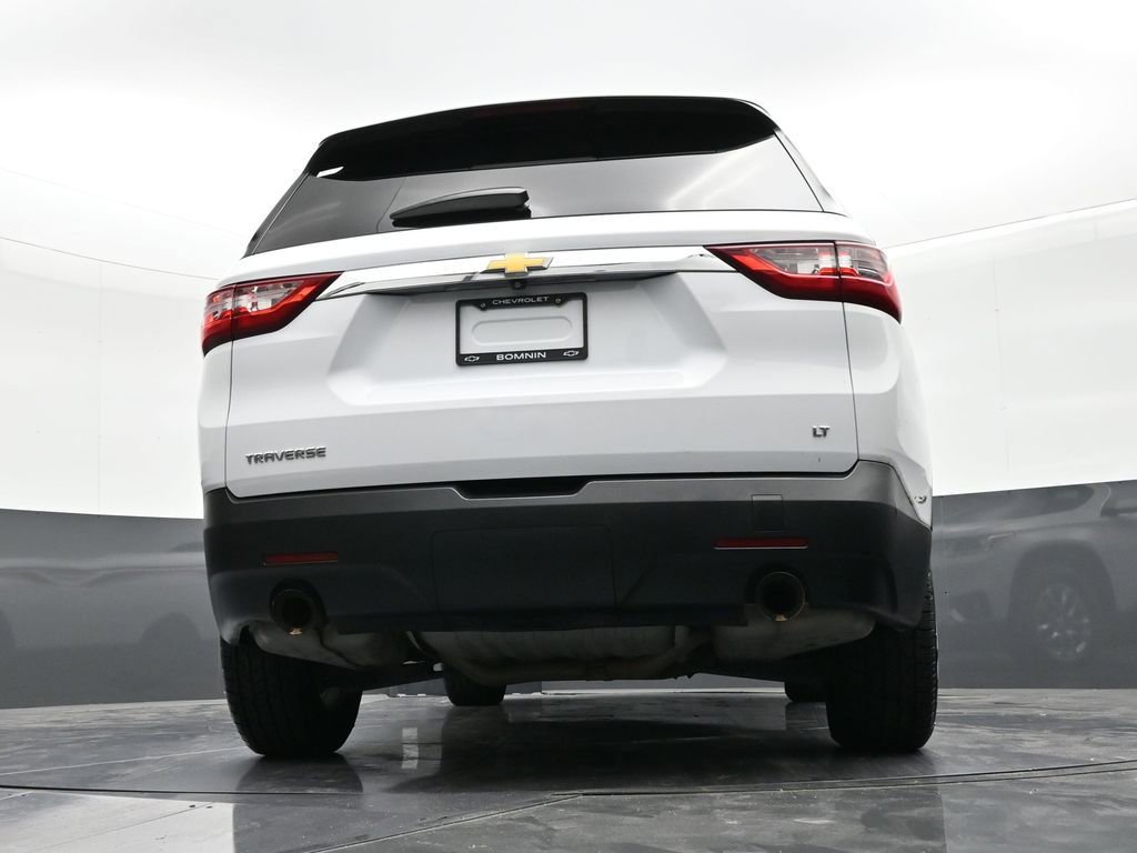 Used 2020 Chevrolet Traverse LT FWD image 23