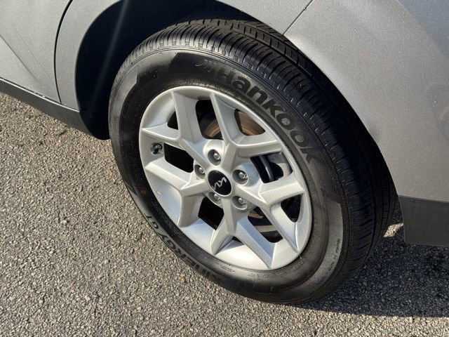 Certified 2025 Kia Soul LX FWD image 8