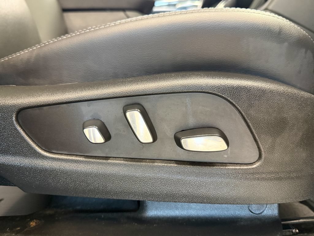 Used 2021 Cadillac XT5 Sportv AWD/4WD image 21