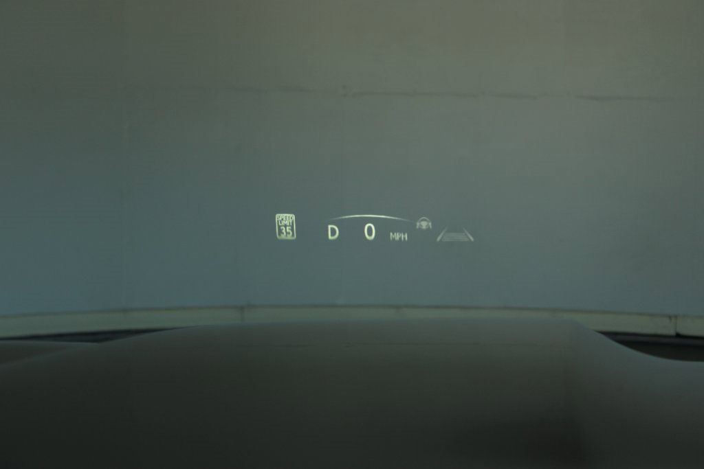 Used 2025 Lexus LX 600 4WD w/ Luxury Package image 14