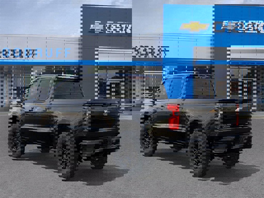 New 2026 Chevrolet Silverado 1500 ZR2 image 3