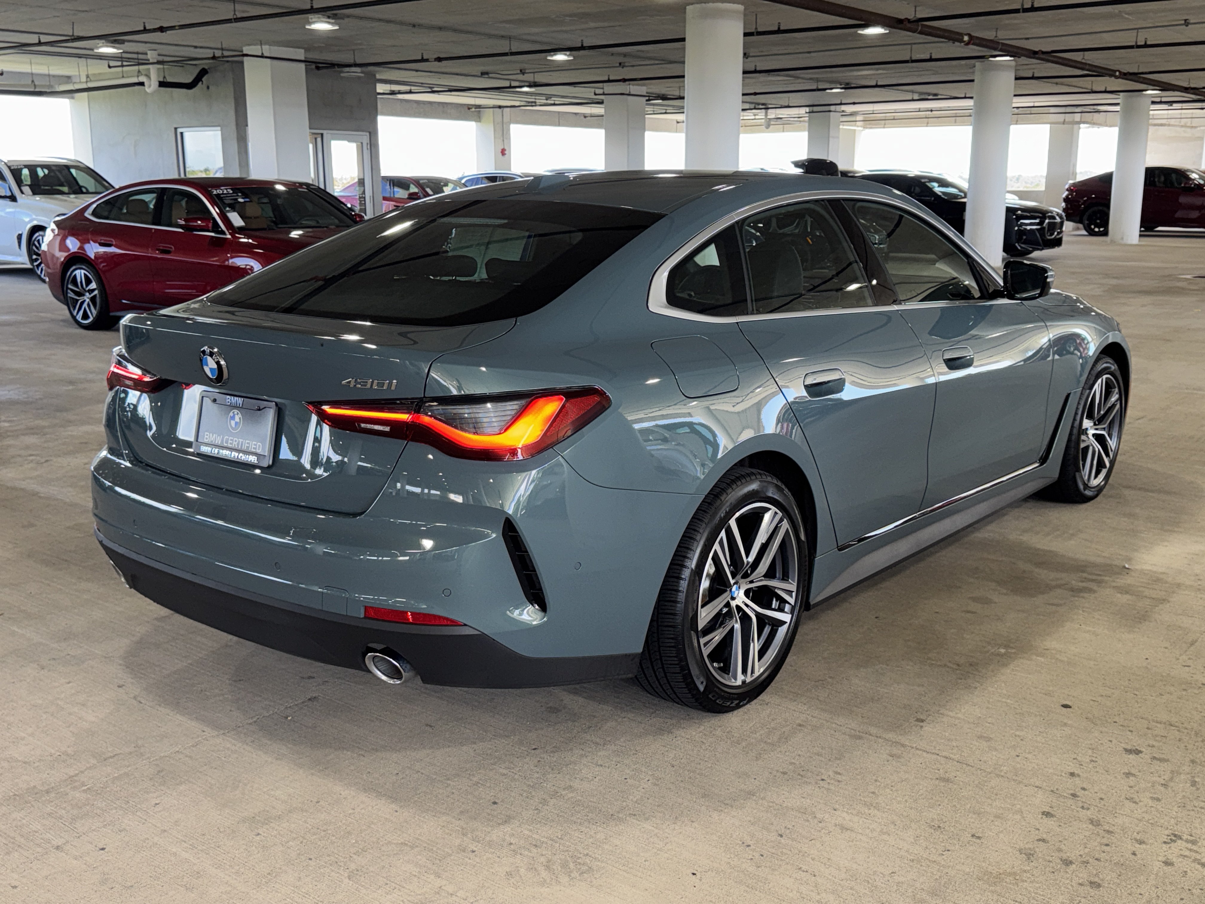 Used 2025 BMW 430i w/ Premium Package RWD image 8