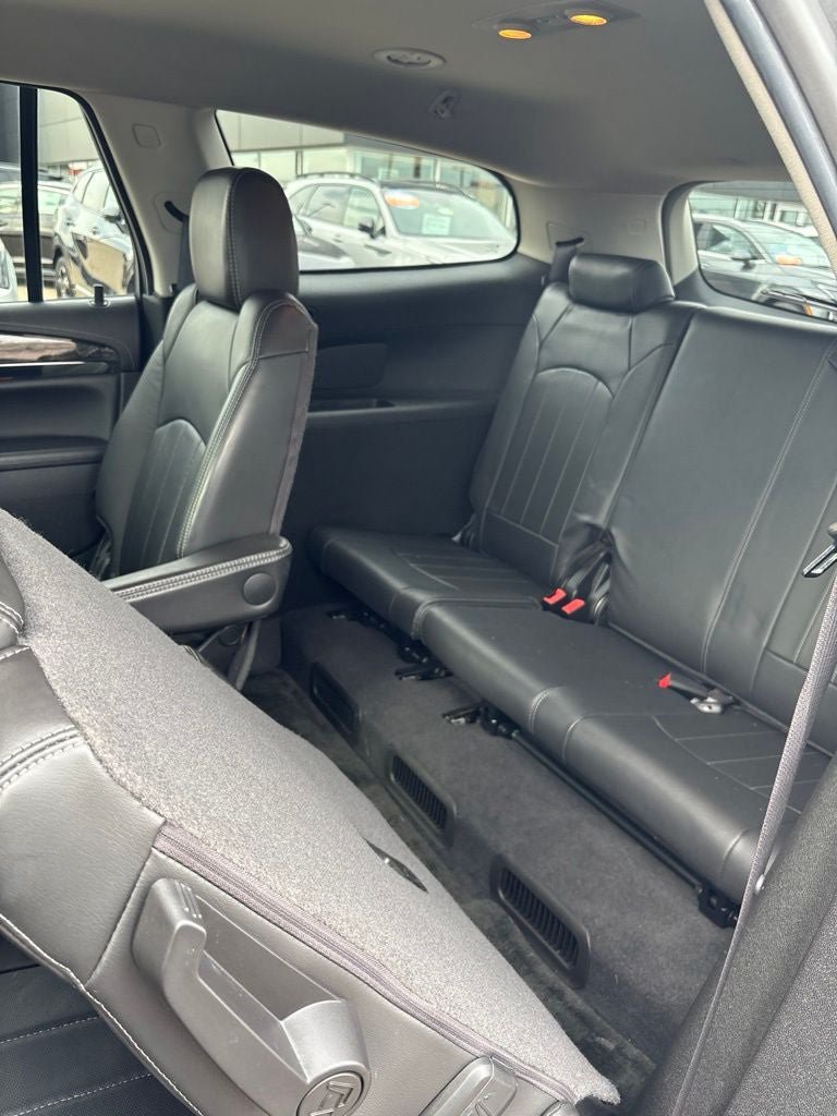 Used 2014 Buick Enclave Leather AWD/4WD image 26