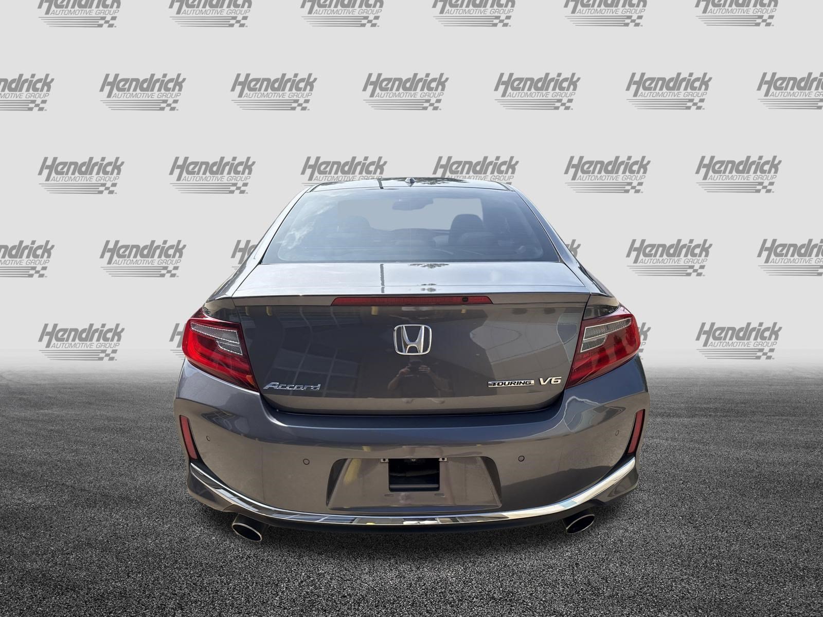 Used 2017 Honda Accord Touring image 9