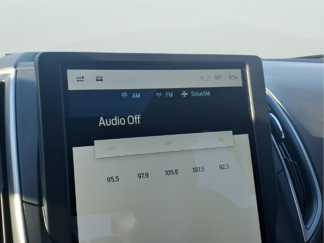 Used 2023 Ford Edge ST-Line AWD/4WD image 16