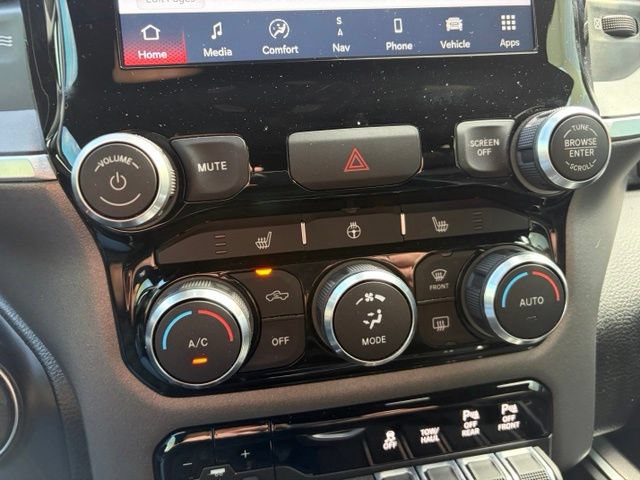 Used 2022 RAM 1500 Big Horn AWD/4WD image 18