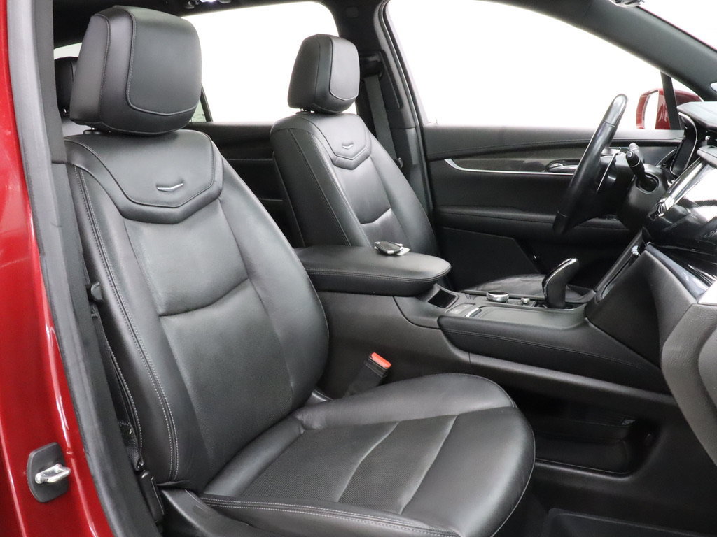 Used 2020 Cadillac XT6 Sport AWD/4WD image 25