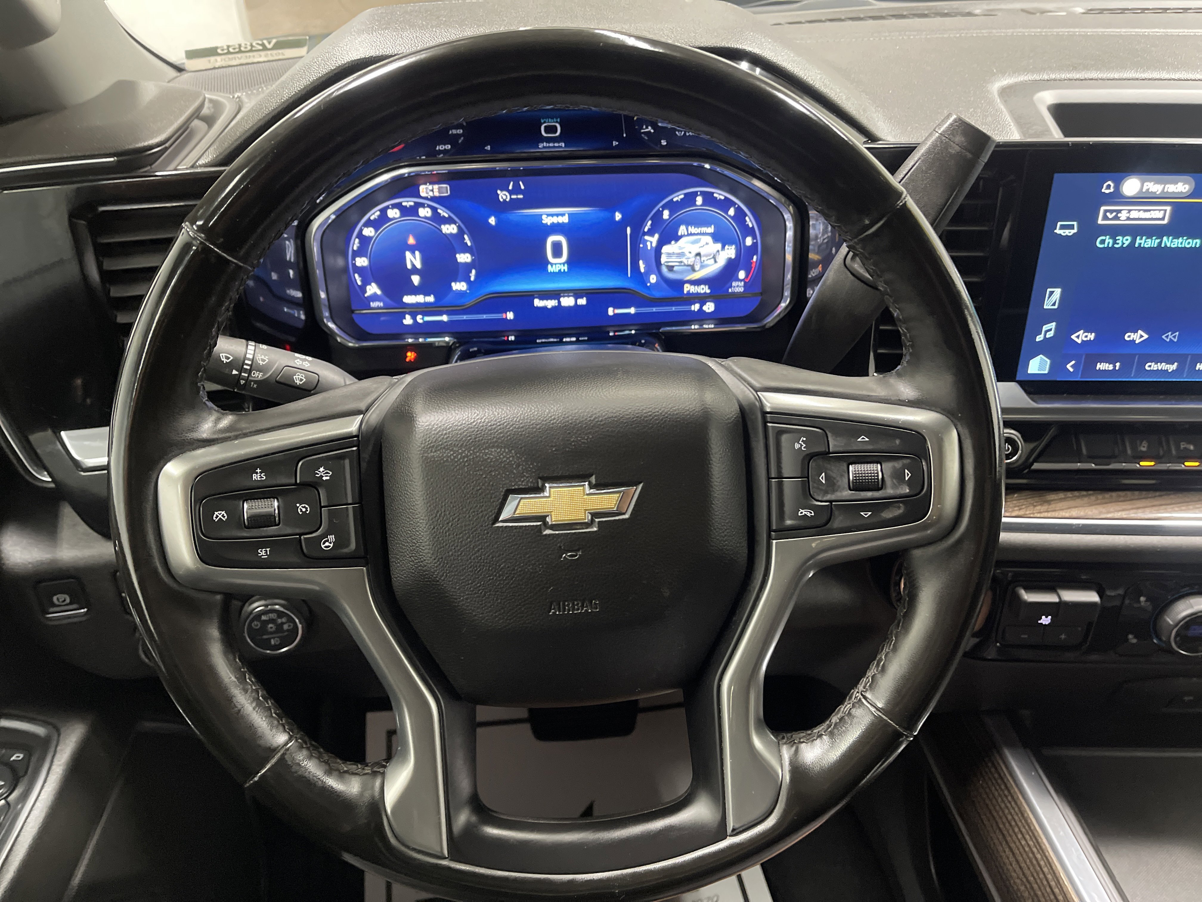 Used 2025 Chevrolet Silverado 3500 LT w/ Safety Package AWD/4WD image 29