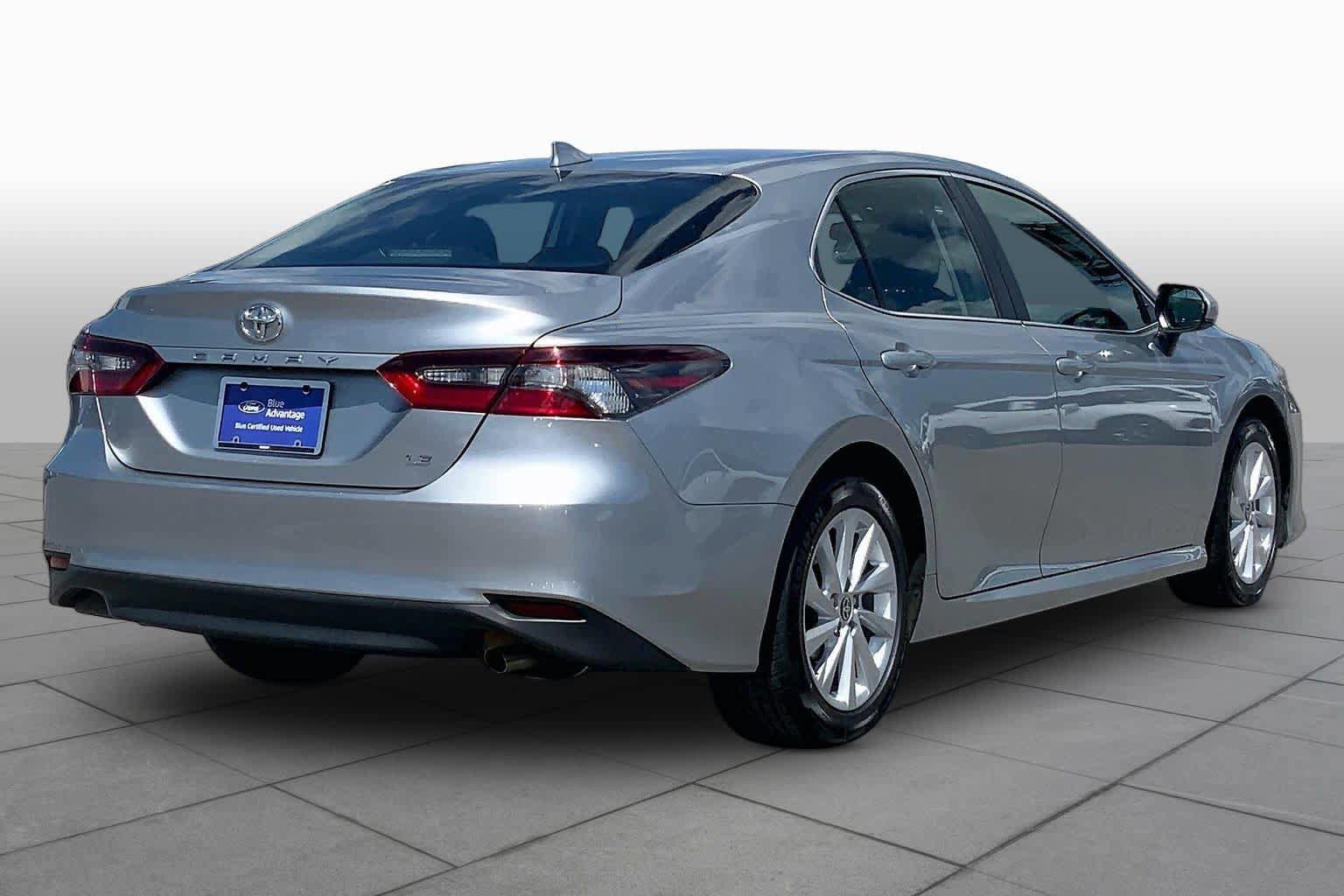 Used 2024 Toyota Camry LE FWD image 13