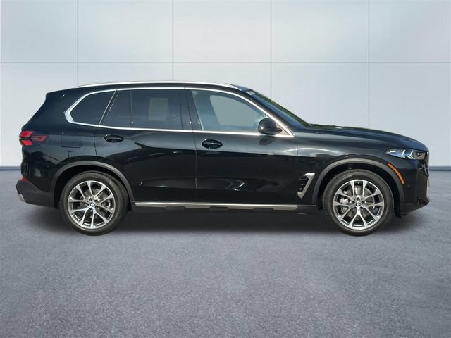 Used 2026 BMW X5 xDrive40i AWD/4WD image 5