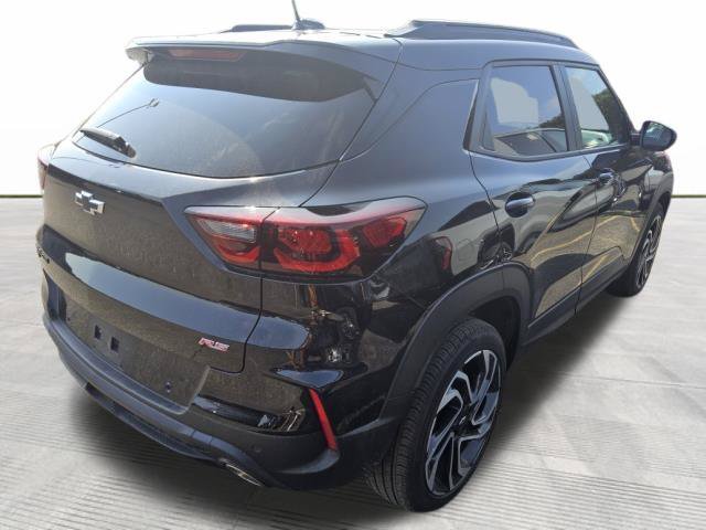 Used 2025 Chevrolet TrailBlazer RS w/ Convenience Package AWD/4WD image 6