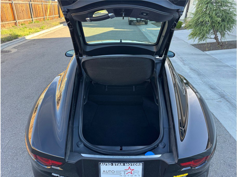 Used 2018 Jaguar F-TYPE 400 Sport image 16