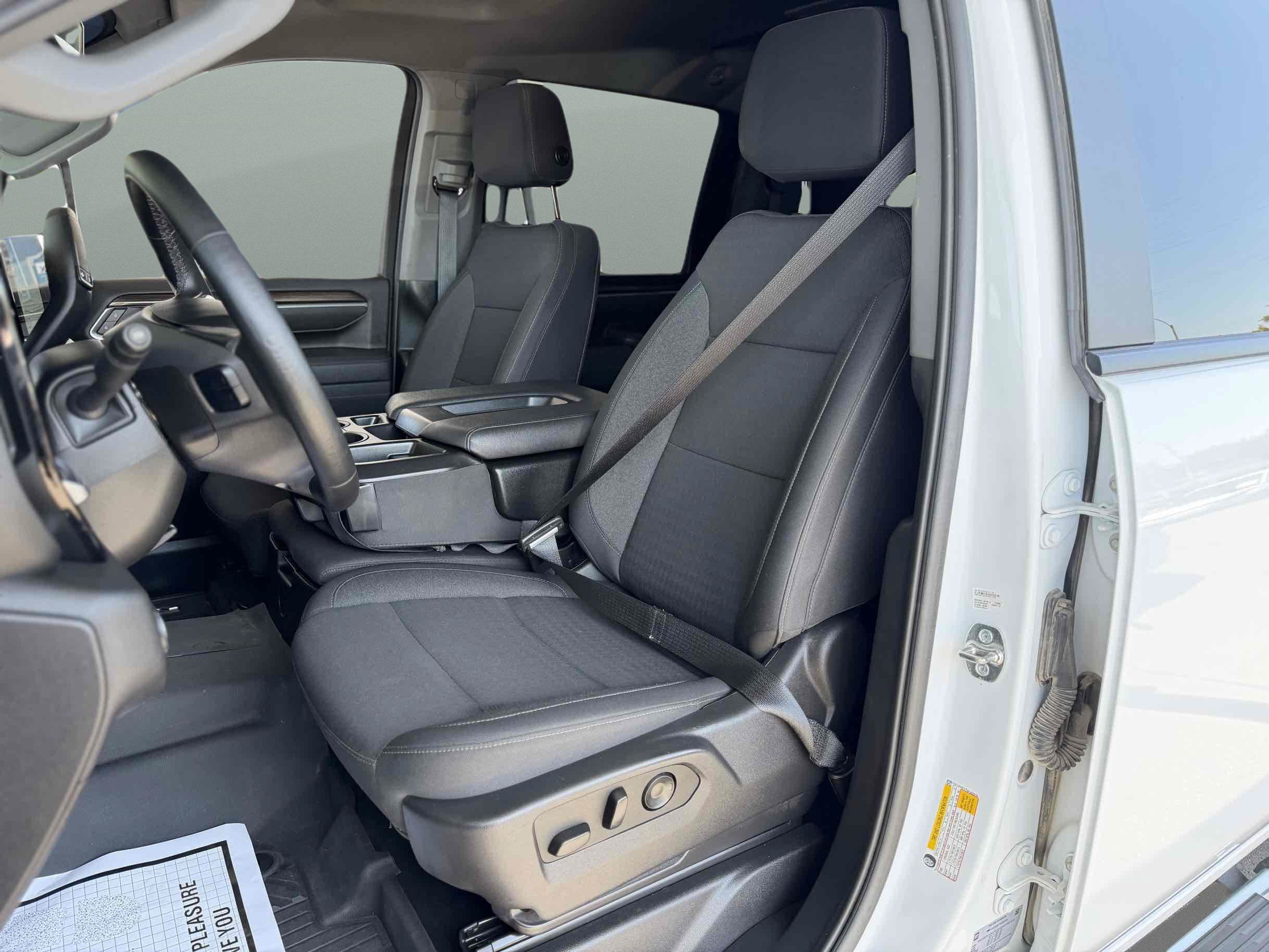 Used 2025 Chevrolet Silverado 2500 LT AWD/4WD image 14