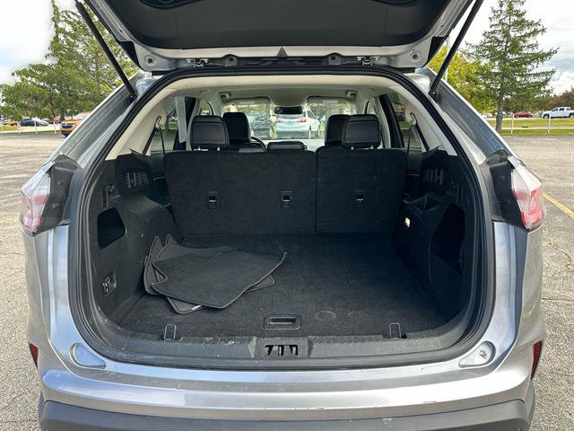 Used 2024 Ford Edge SEL image 18