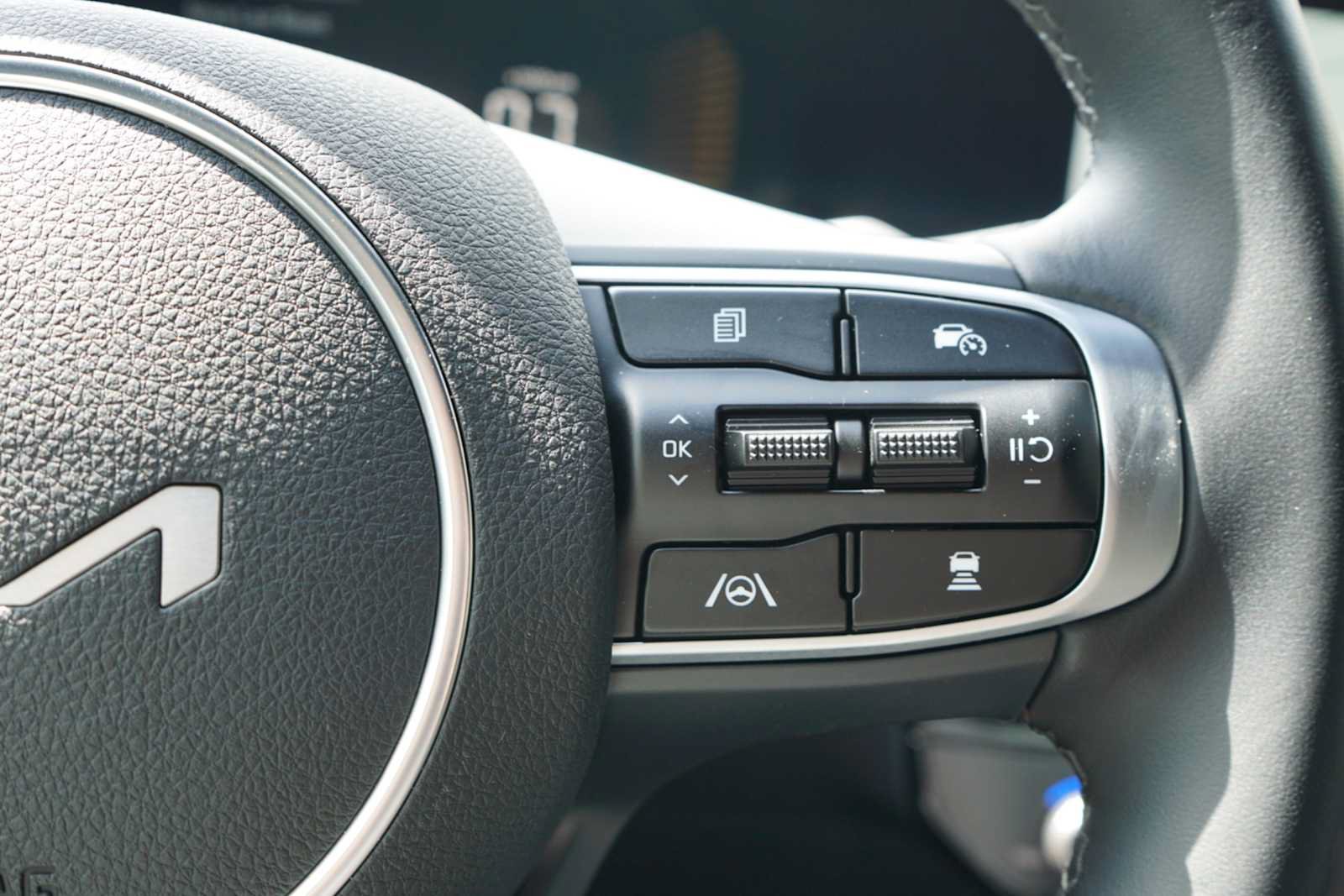 Certified 2025 Kia K5 GT-Line FWD image 12