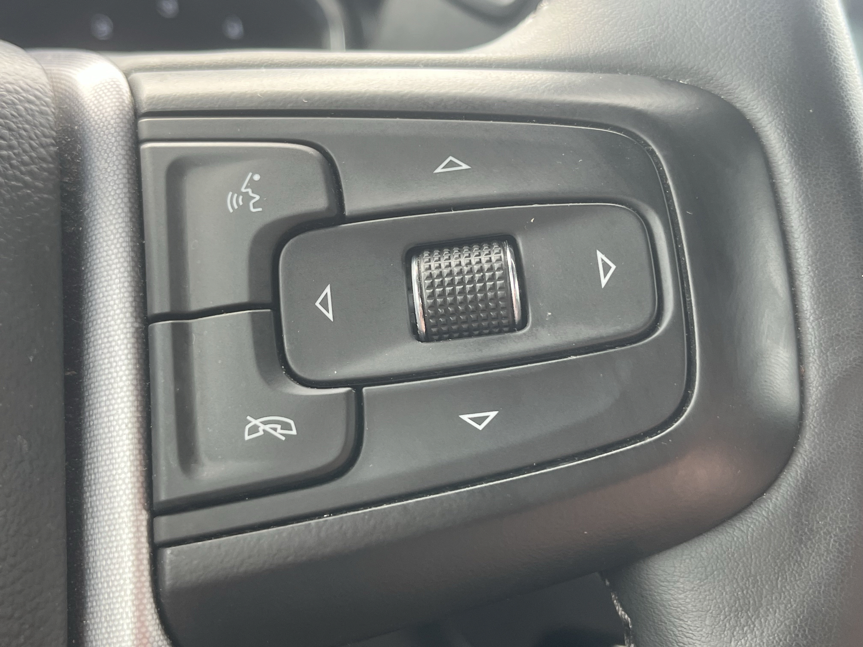 Used 2023 GMC Sierra 1500 Elevation AWD/4WD image 24