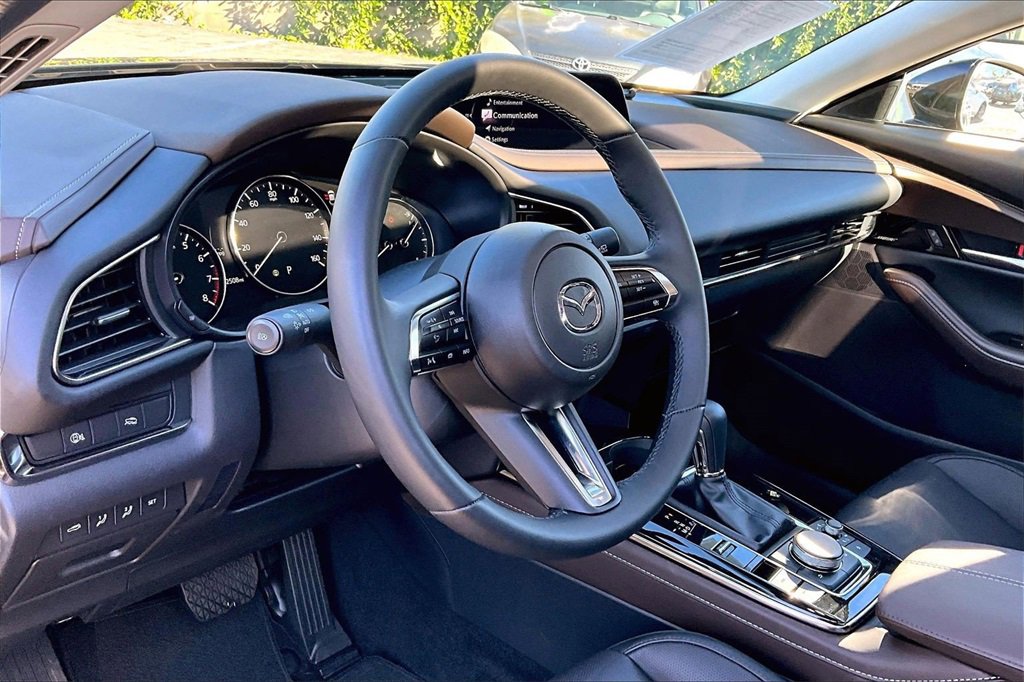 Certified 2025 MAZDA CX-30 AWD 2.5 S w/ Premium Package image 9