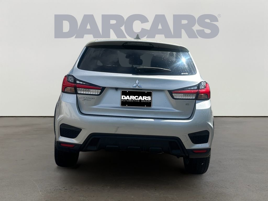 Used 2025 Mitsubishi Outlander Sport SE AWD/4WD image 6