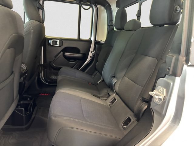 Used 2020 Jeep Gladiator Sport w/ Quick Order Package 24S AWD/4WD image 14