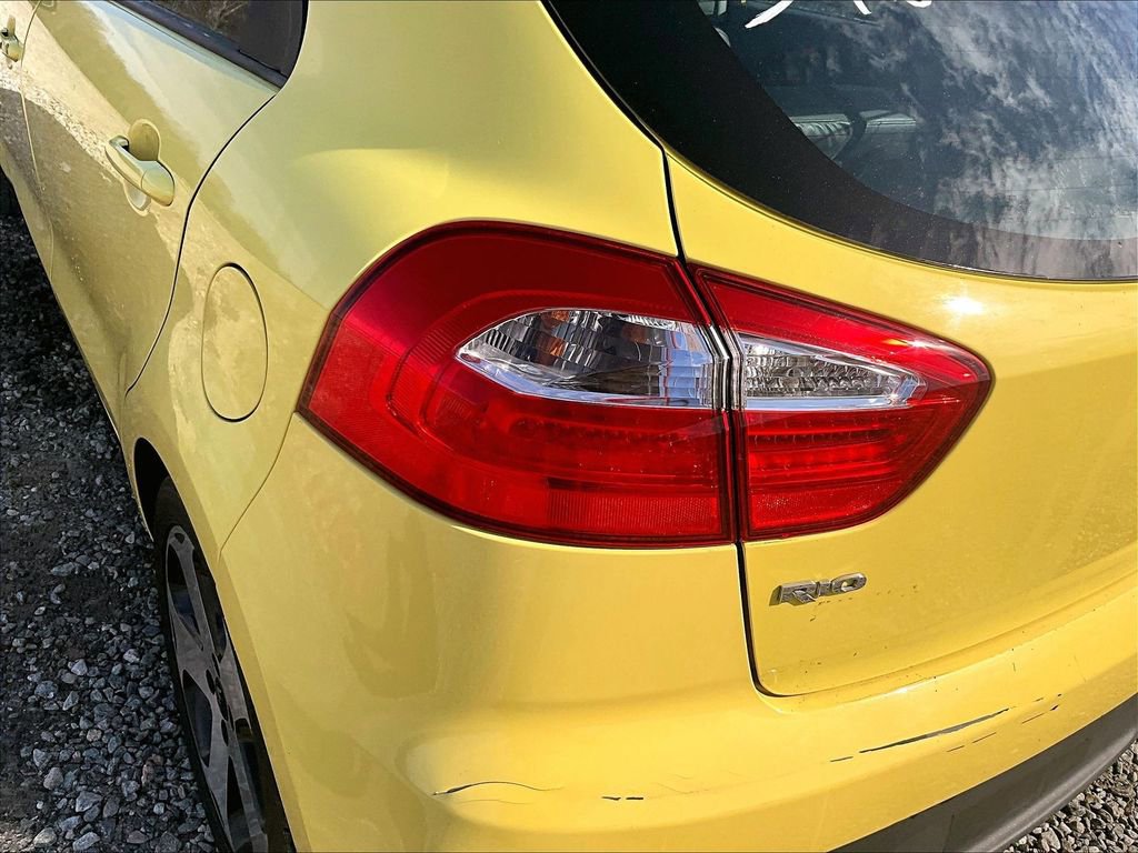 Used 2016 Kia Rio SX FWD image 27