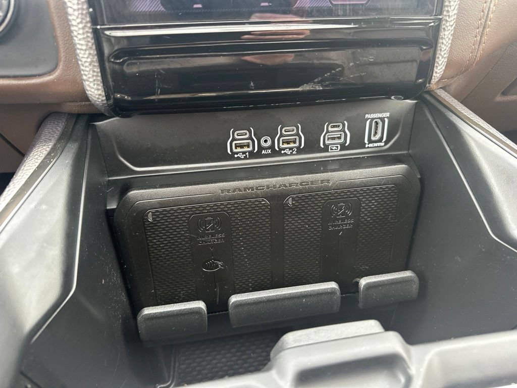 Used 2025 RAM 1500 Limited AWD/4WD image 23