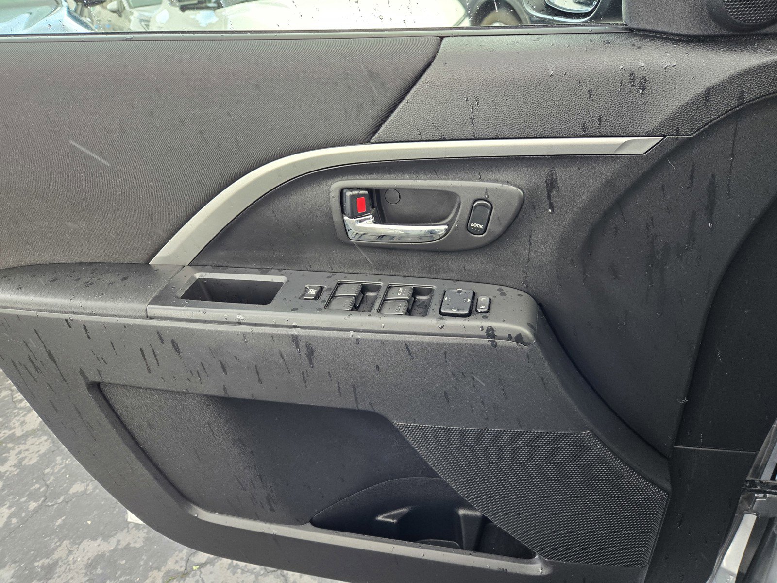 Used 2015 MAZDA MAZDA5 Grand Touring image 26