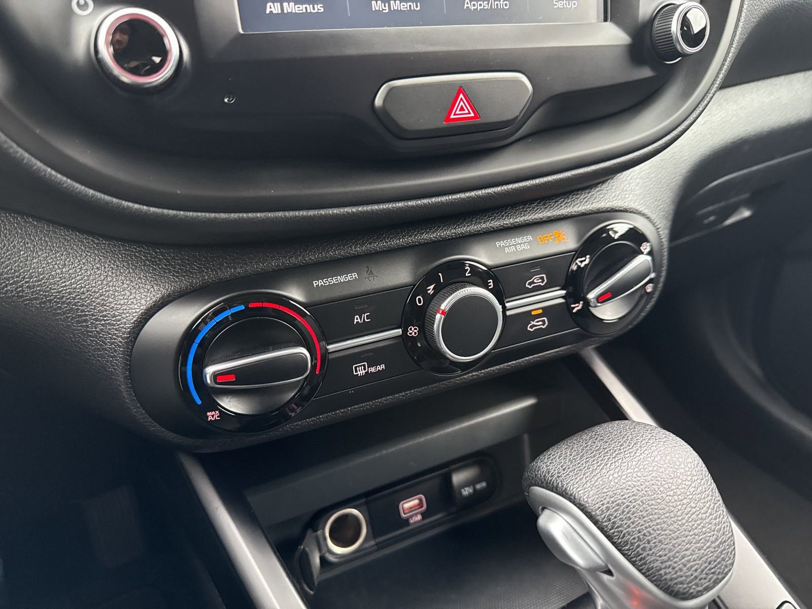 Used 2020 Kia Soul LX image 22