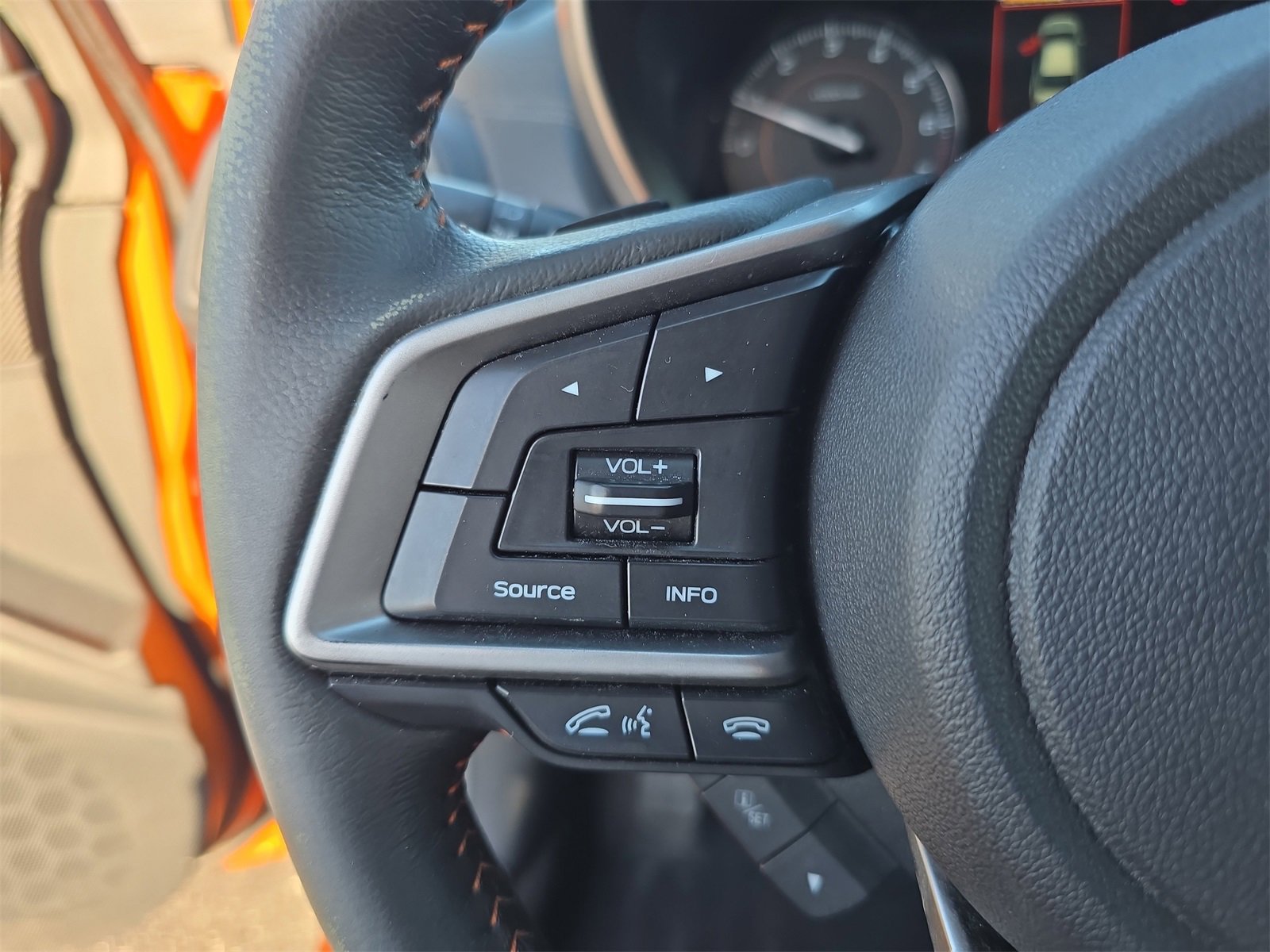 Used 2018 Subaru Crosstrek 2.0i Premium w/ Eyesight System image 22