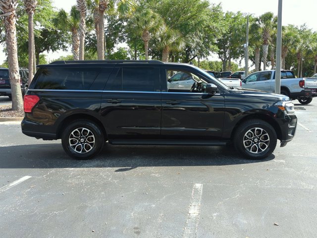 Used 2024 Ford Expedition Max XLT AWD/4WD image 4