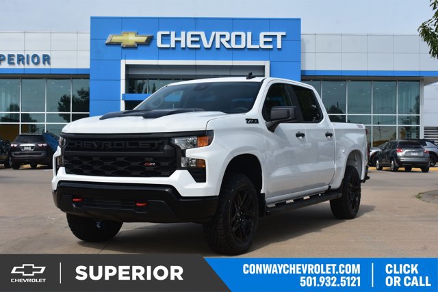 New 2026 Chevrolet Silverado 1500 Custom Trail Boss w/ LPO, Dark Essentials Package