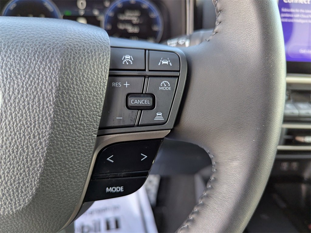 Used 2025 Toyota Camry XSE image 17