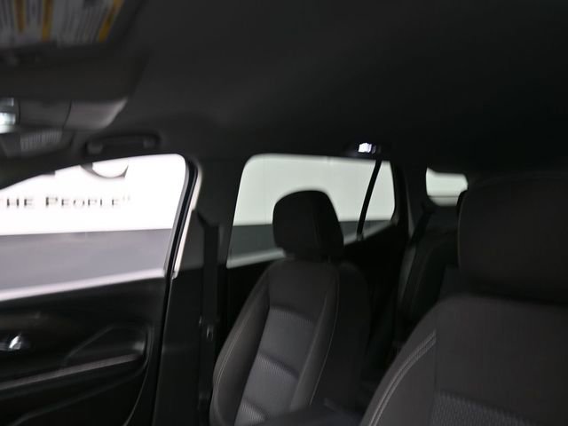 Used 2023 GMC Terrain SLE w/ Driver Convenience Package image 17