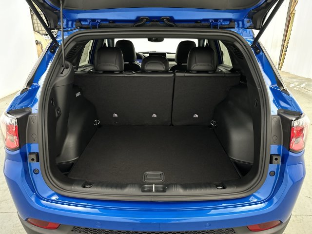 New 2026 Jeep Compass Trailhawk AWD/4WD image 23